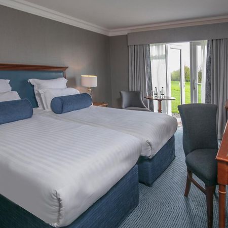 Windmill Village Hotel, Golf Club & Spa, BW Signature Collection Coventry Exterior foto